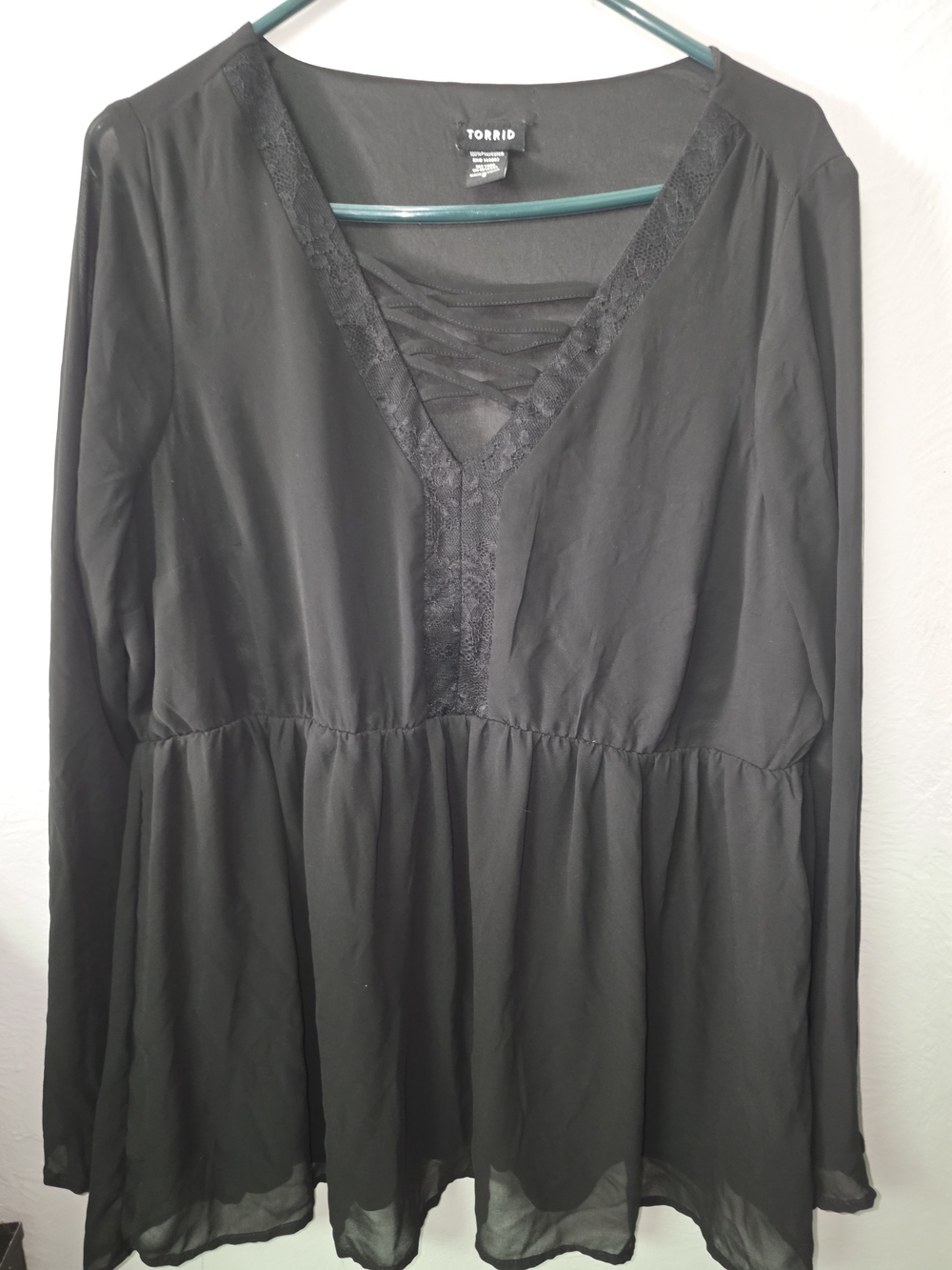 Torrid Black V-Neck Lace Trim Peplum Top